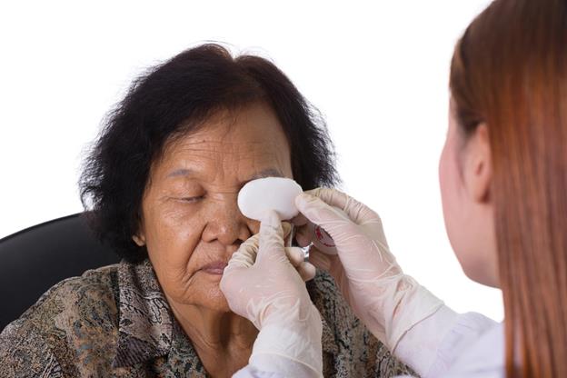 How to Support Chalazion Healing Naturally with Daily Eye Care